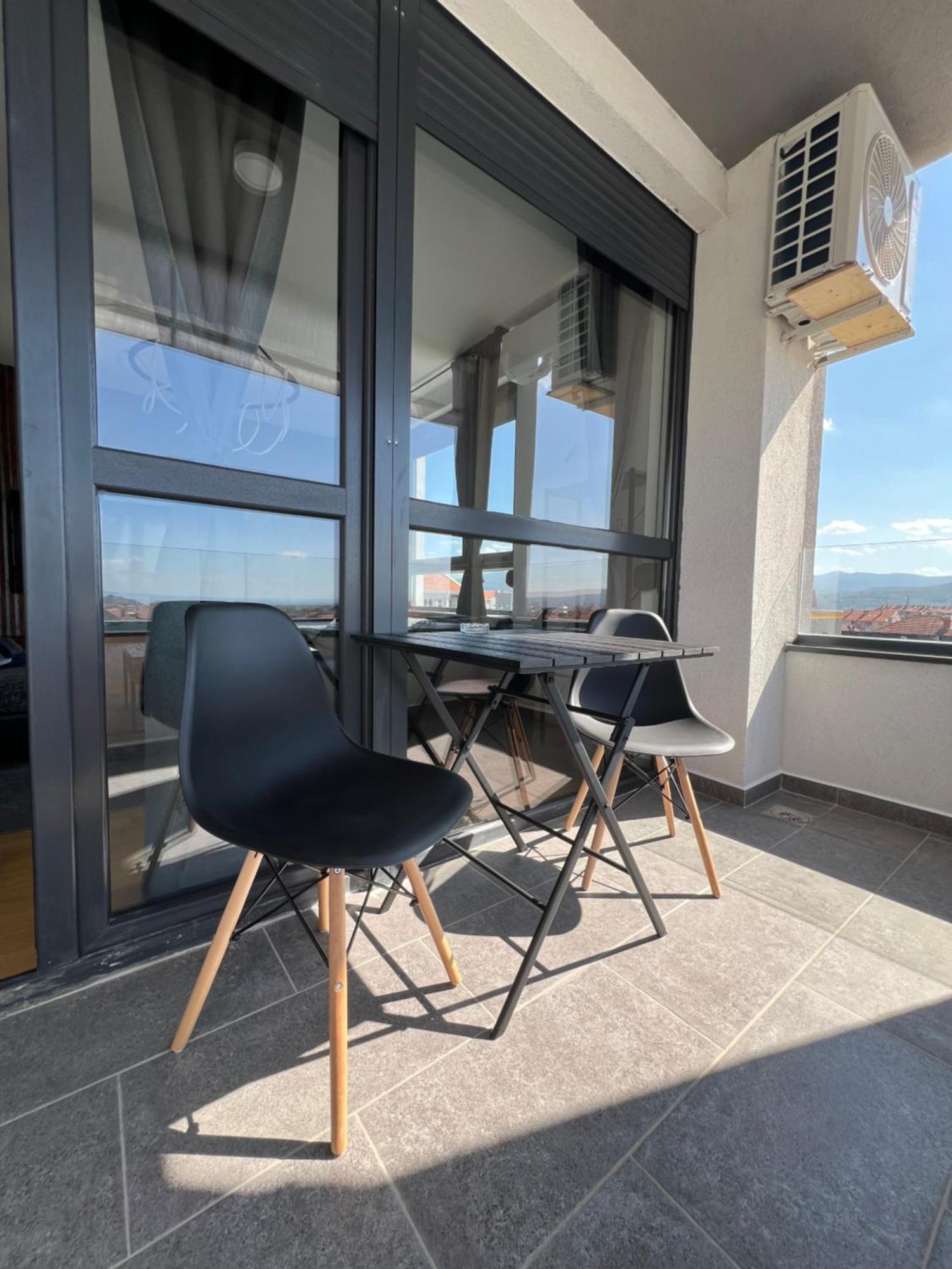 Liboroapartments Ni Eksteriør billede